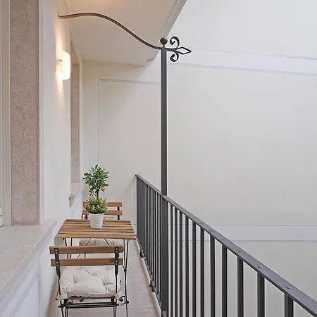 Downtown - Gardagate Apartment