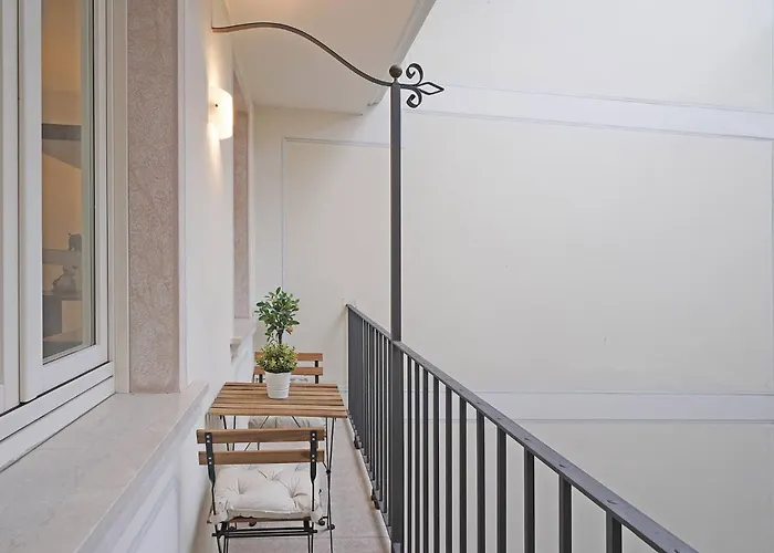 Downtown - Gardagate Daire